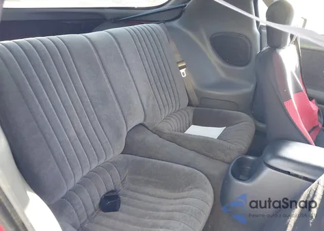 1998 Pontiac Firebird from USA, damaged, VIN 2G2FS22K4W2204570